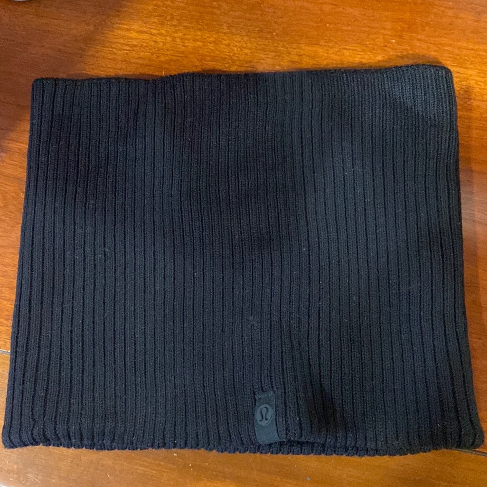 Lululemon Neck Warmer